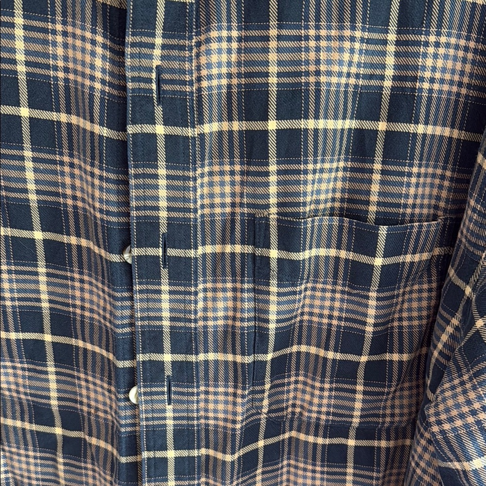 L.L. Bean Men’s Casual 100% Cotton Button Down Shirt Blue and Tan Size XL - Picture 3 of 4